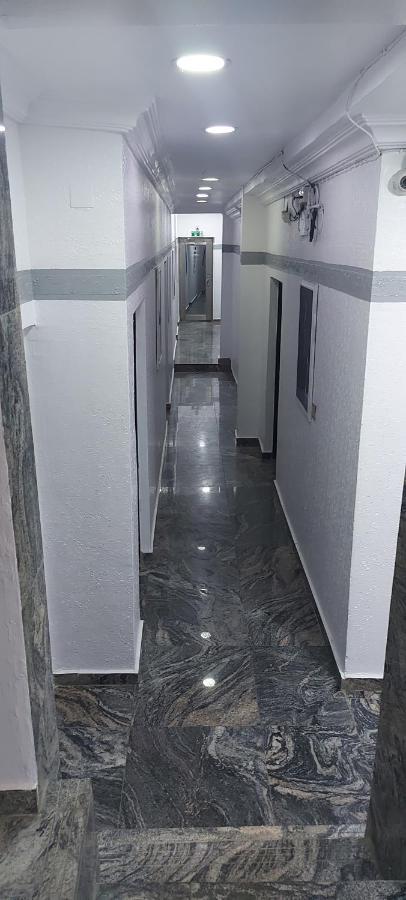 Rush Hotel & Apartments Lagos Exterior photo